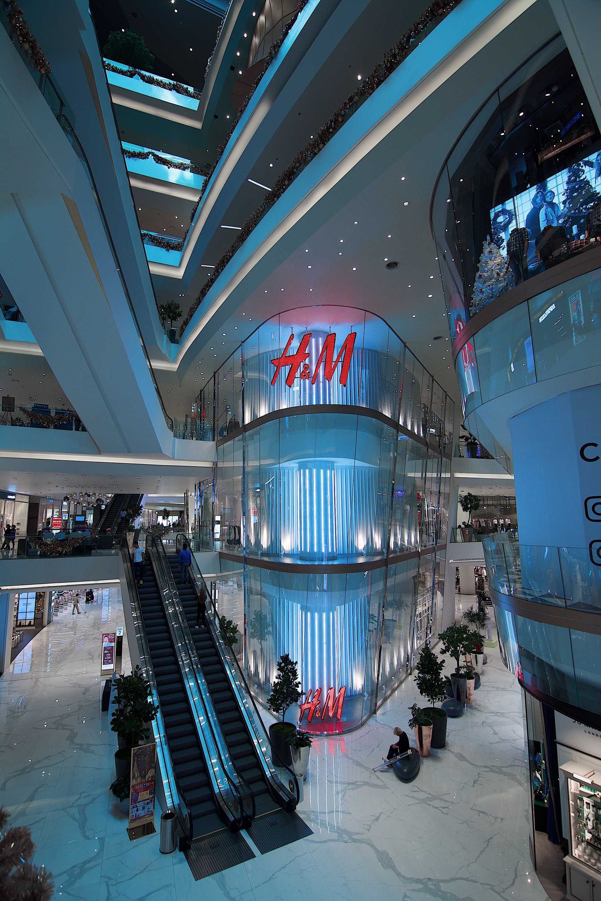 Pine City Mall fashion area